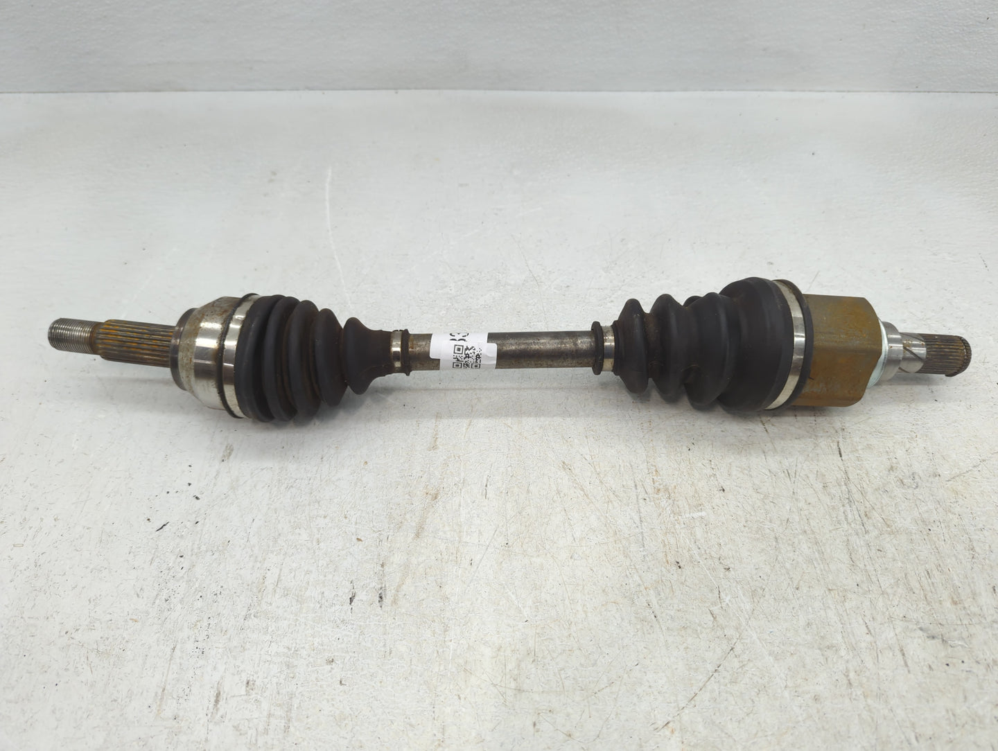2011-2015 Ford Fiesta Axle Shaft Front Driver Cv C/v - Oemusedautoparts1.com