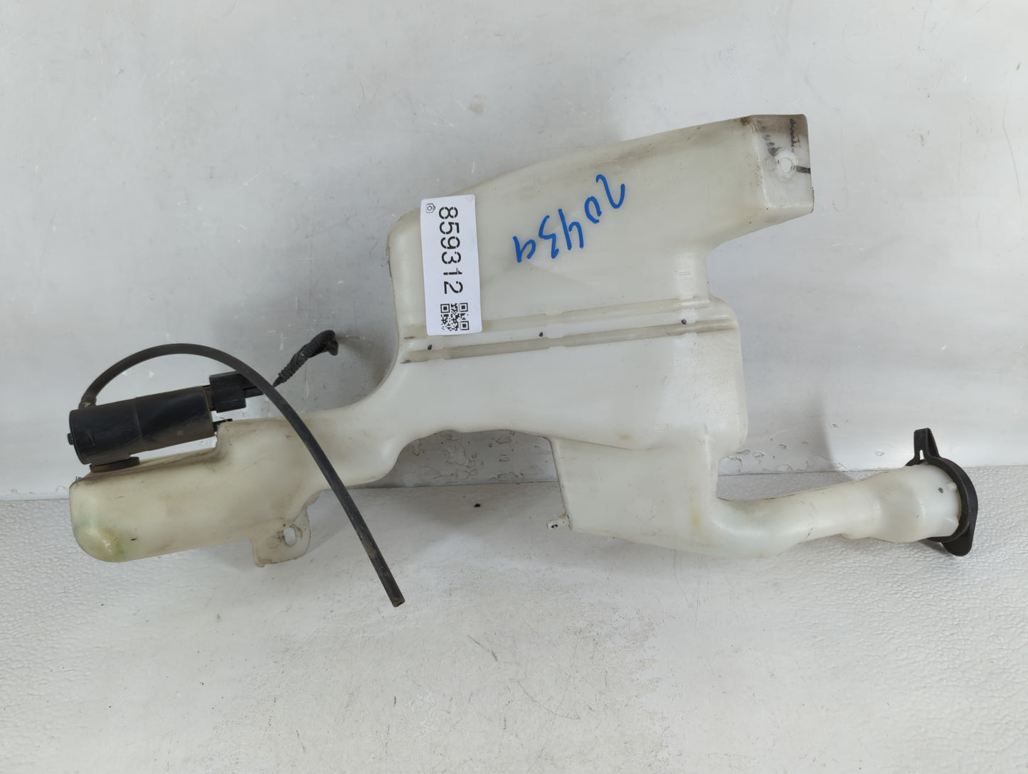2011-2019 Ford Fiesta Windshield Washer Fluid Reservoir Bottle 859312 - Oemusedautoparts1.com