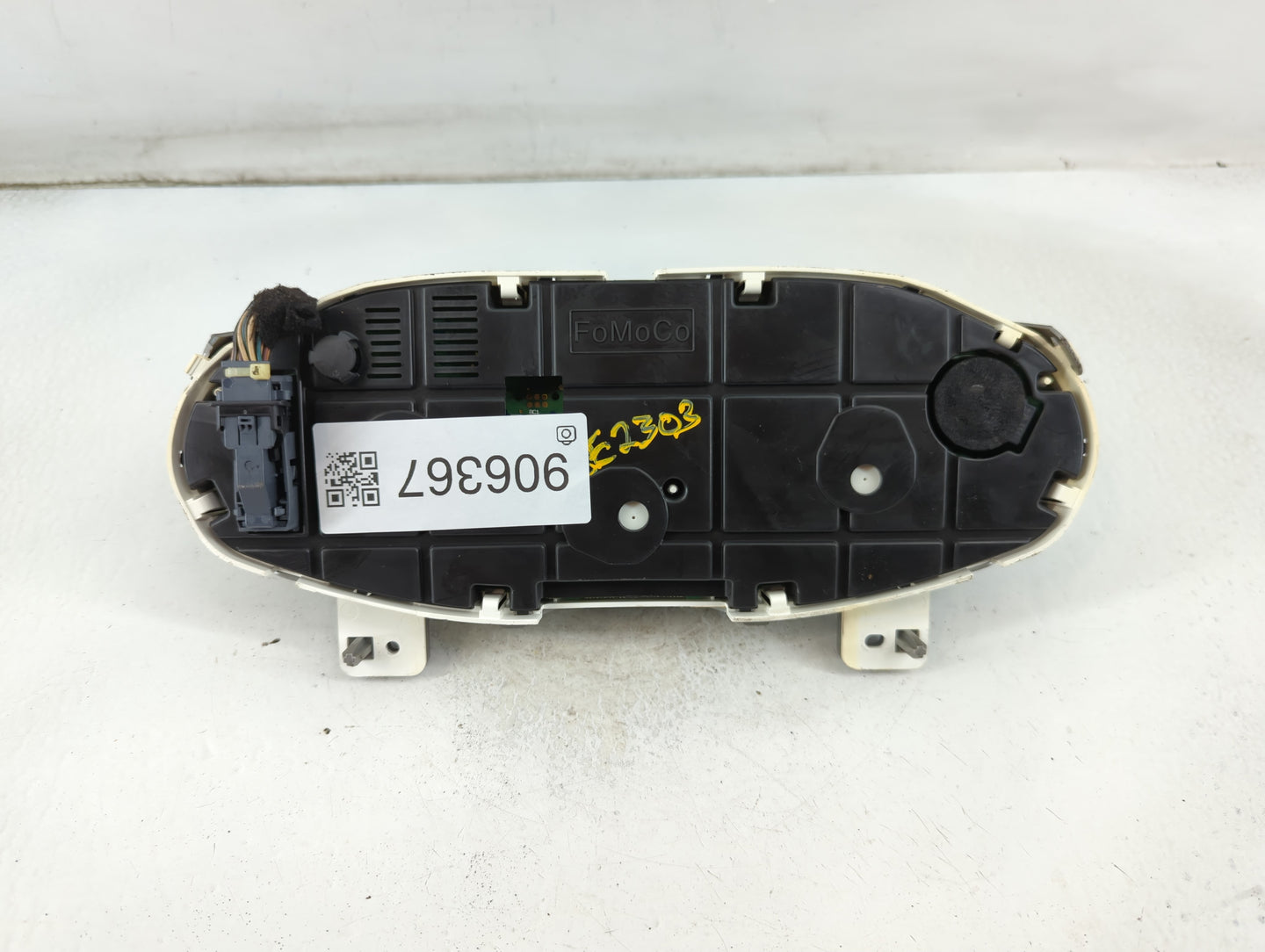 2012-2013 Ford Fiesta Instrument Cluster Speedometer Gauges Fits Fits 2012 2013 OEM Used Auto Parts - Oemusedautoparts1.com