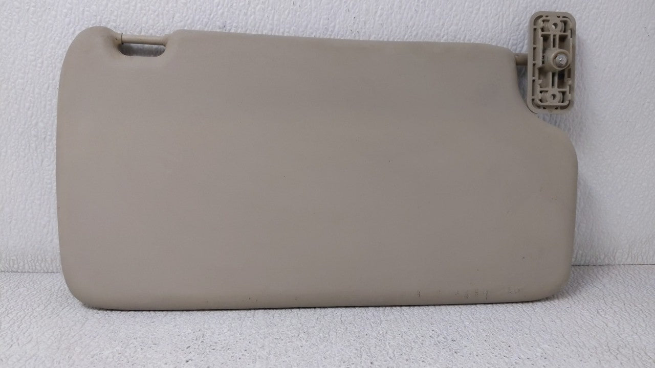2011-2013 Ford Fiesta Sun Visor Shade Replacement Passenger Right Mirror Fits Fits 2011 2012 2013 OEM Used Auto Parts - Oemu
