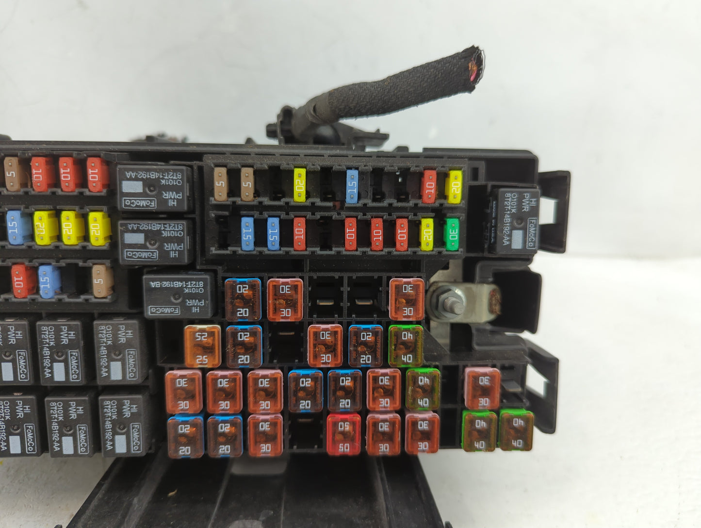 2013-2015 Ford Flex Fusebox Fuse Box Panel Relay Module P/N:DG1T-14A003-BA Fits Fits 2013 2014 2015 OEM Used Auto Parts - Oe