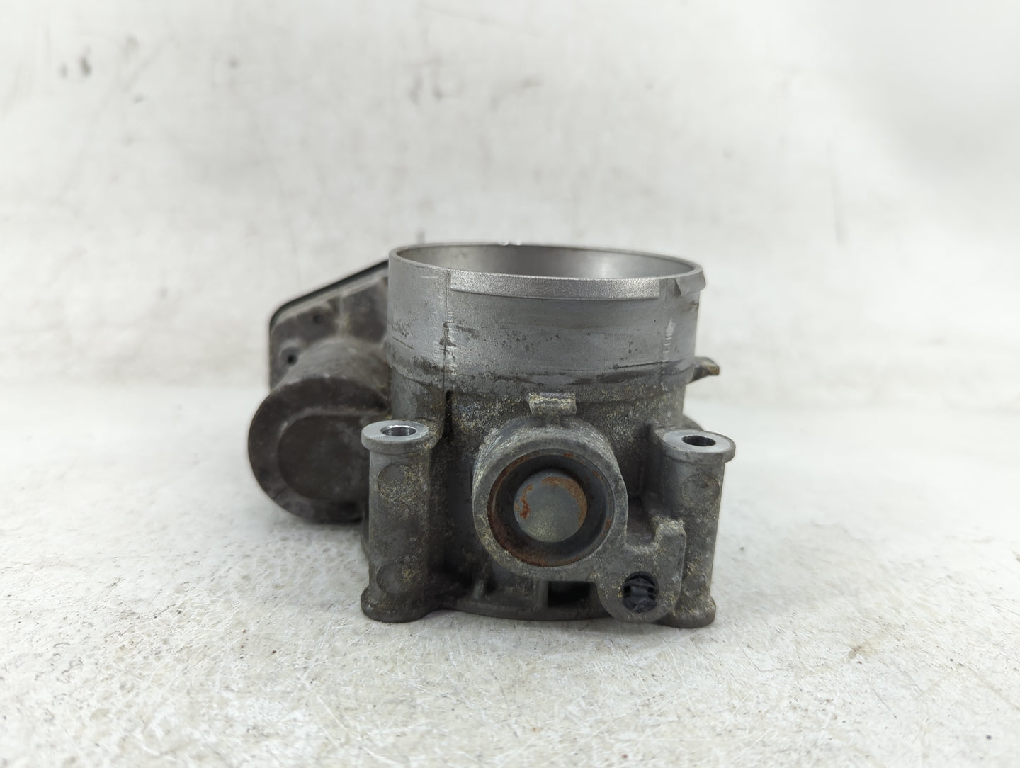 2013-2019 Ford Flex Throttle Body P/N:AT4E-ED Fits Fits 2011 2012 2013 2014 2015 2016 2017 2018 2019 OEM Used Auto Parts - O