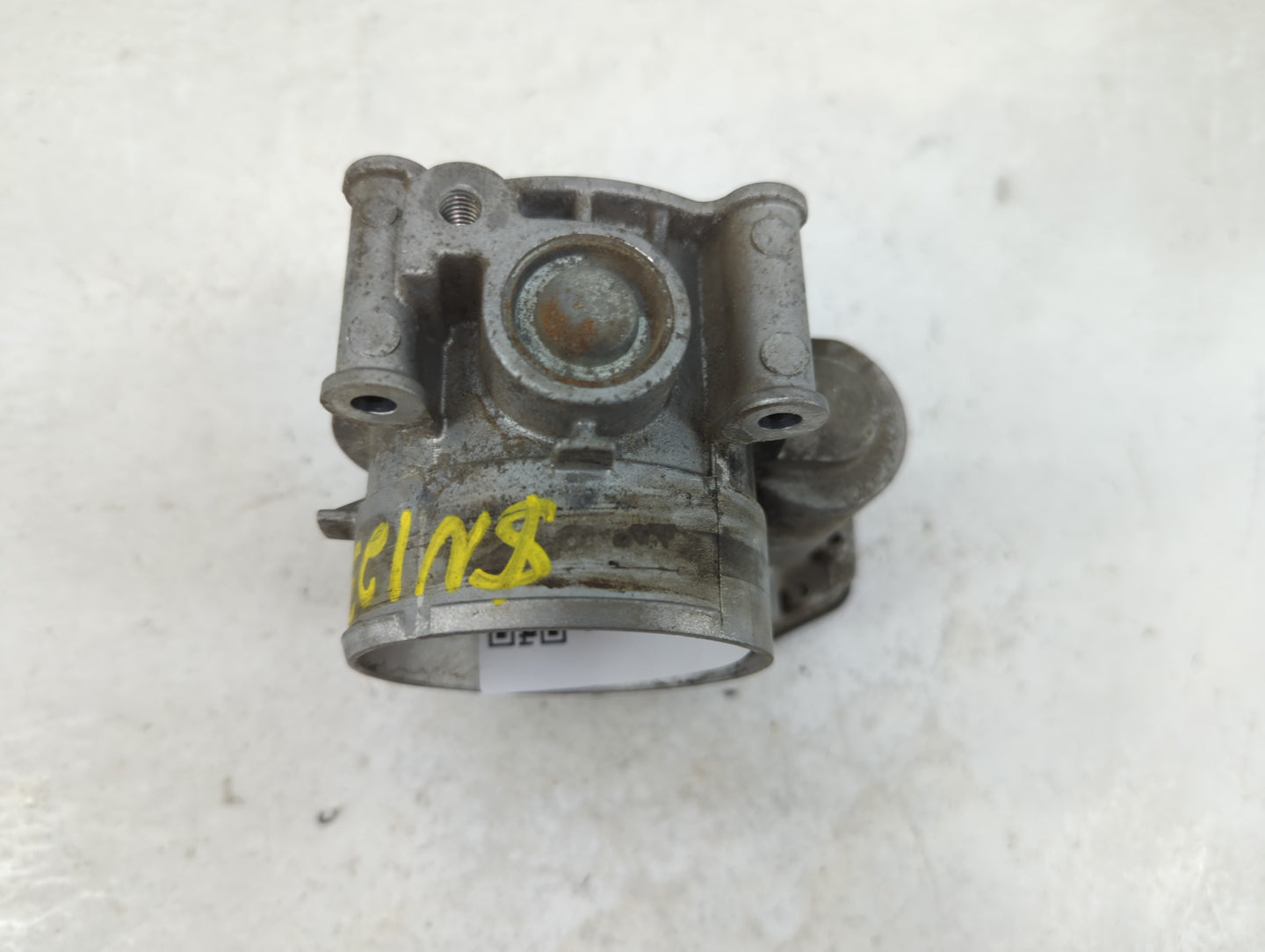 2010-2019 Ford Flex Throttle Body P/N:AT4E-ED Fits Fits 2010 2011 2012 2013 2014 2015 2016 2017 2018 2019 OEM Used Auto Part