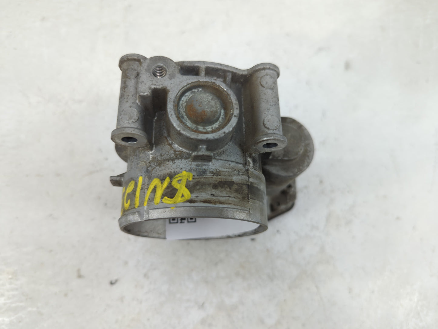 2010-2019 Ford Flex Throttle Body P/N:AT4E-ED Fits Fits 2010 2011 2012 2013 2014 2015 2016 2017 2018 2019 OEM Used Auto Part