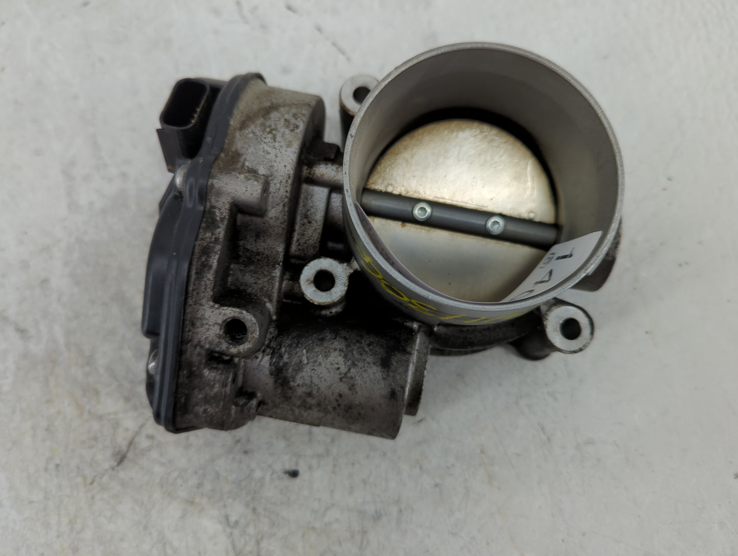2010-2019 Ford Flex Throttle Body P/N:AT4E-ED Fits Fits 2010 2011 2012 2013 2014 2015 2016 2017 2018 2019 OEM Used Auto Part
