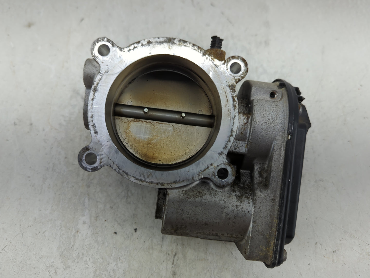2010-2019 Ford Flex Throttle Body P/N:AT4E-ED Fits Fits 2010 2011 2012 2013 2014 2015 2016 2017 2018 2019 OEM Used Auto Part