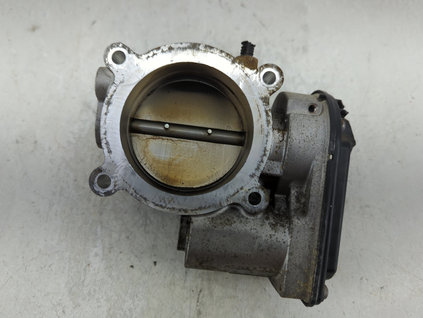 2010-2019 Ford Flex Throttle Body P/N:AT4E-ED Fits Fits 2010 2011 2012 2013 2014 2015 2016 2017 2018 2019 OEM Used Auto Part