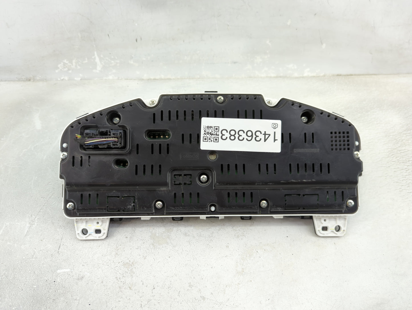 2013 Ford Flex Instrument Cluster Speedometer Gauges P/N:DA8T-10849-AK Fits OEM Used Auto Parts - Oemusedautoparts1.com
