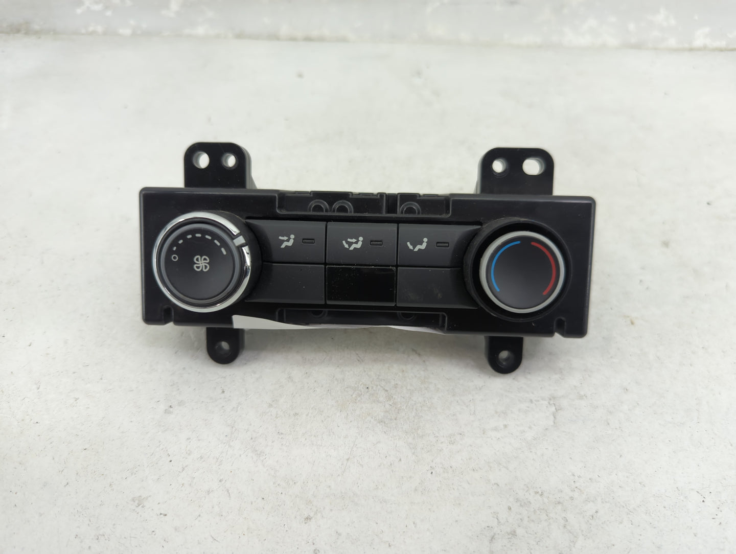 2013-2019 Ford Flex Climate Control Module Temperature AC/Heater Replacement P/N:DA8T-19980-CA VPDA8H-19980-CA Fits OEM Used