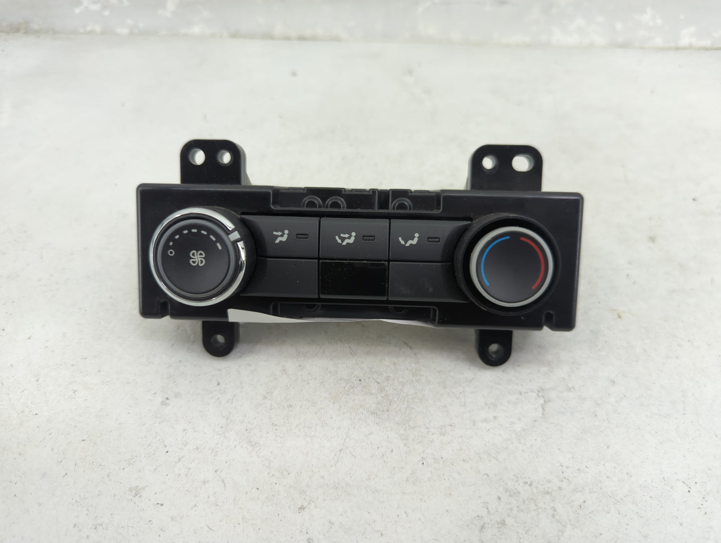 2013-2019 Ford Flex Climate Control Module Temperature AC/Heater Replacement P/N:DA8T-19980-CA VPDA8H-19980-CA Fits OEM Used