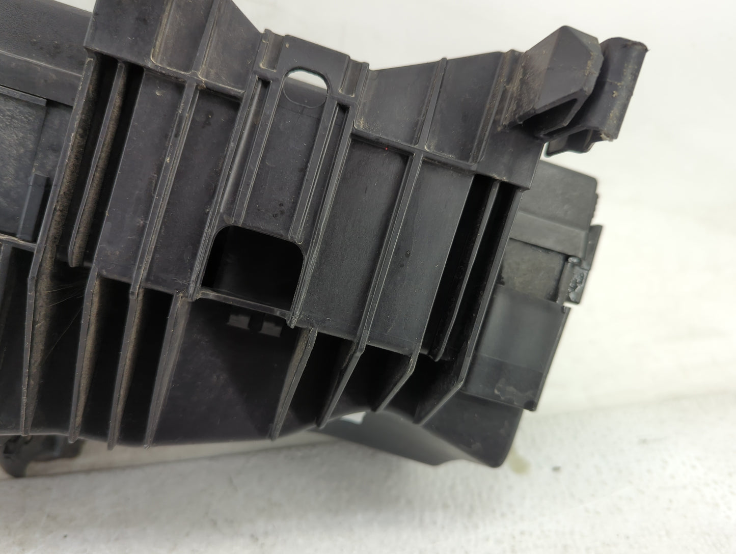 2013-2015 Ford Flex Fusebox Fuse Box Panel Relay Module P/N:DG1T-14A003-BA Fits Fits 2013 2014 2015 OEM Used Auto Parts - Oe