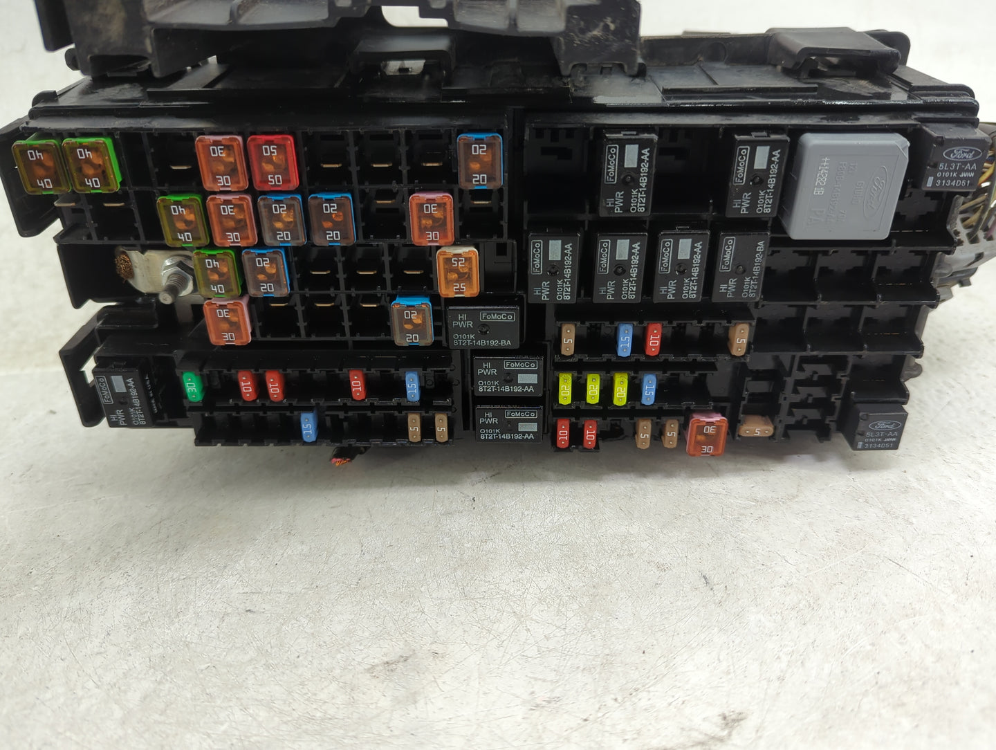 2013-2015 Ford Flex Fusebox Fuse Box Panel Relay Module P/N:DG1T-14A003-BA Fits Fits 2013 2014 2015 OEM Used Auto Parts - Oe