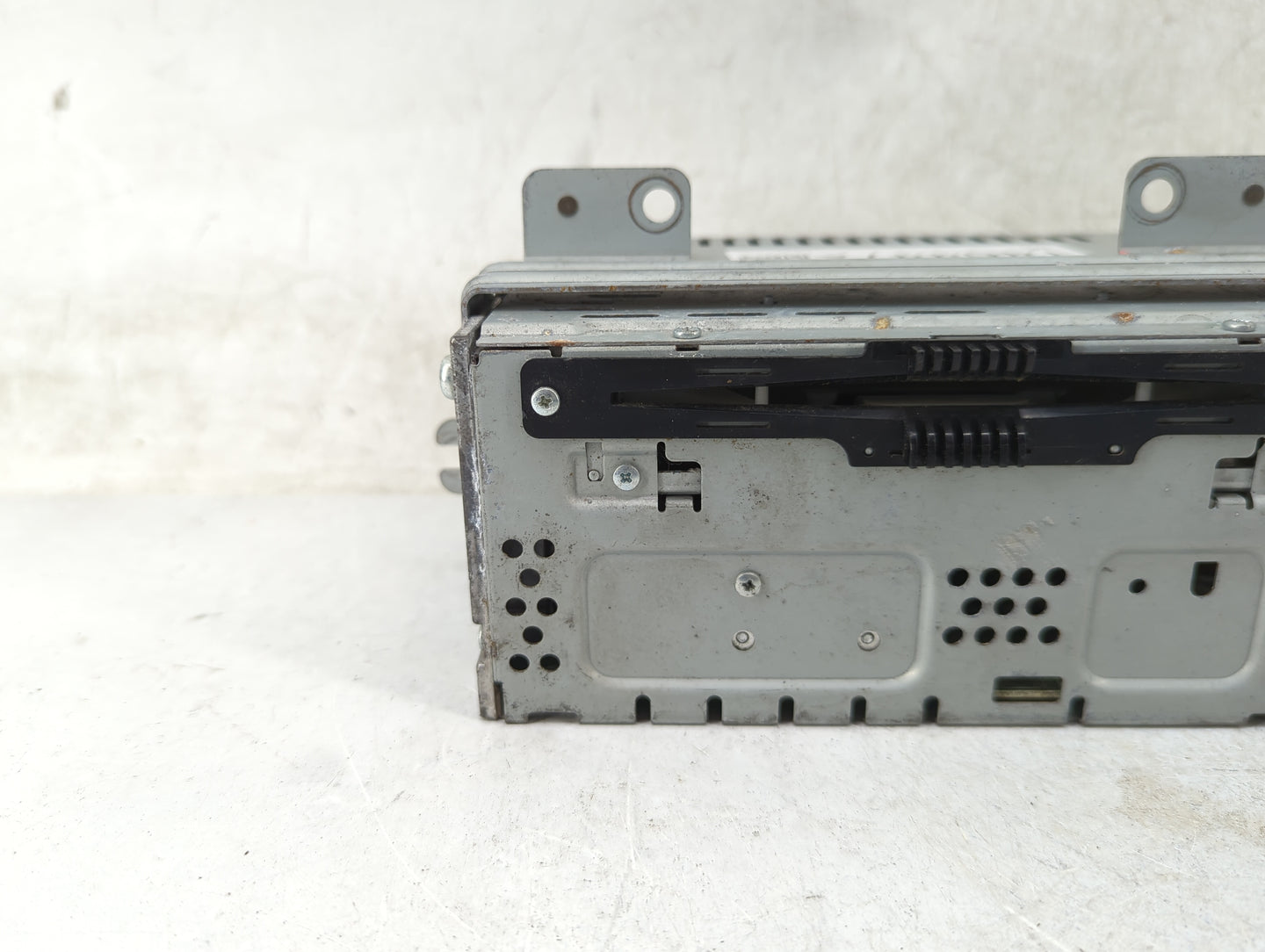 2013-2013 Ford Flex Radio Control Panel 1464472 - Oemusedautoparts1.com