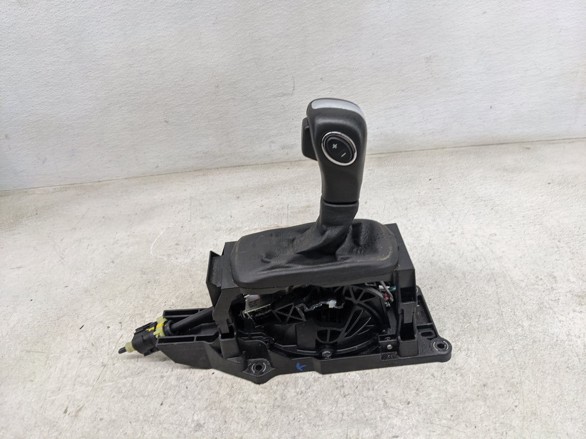 2013 Ford Flex Floor Console Assembly Shifter - Oemusedautoparts1.com