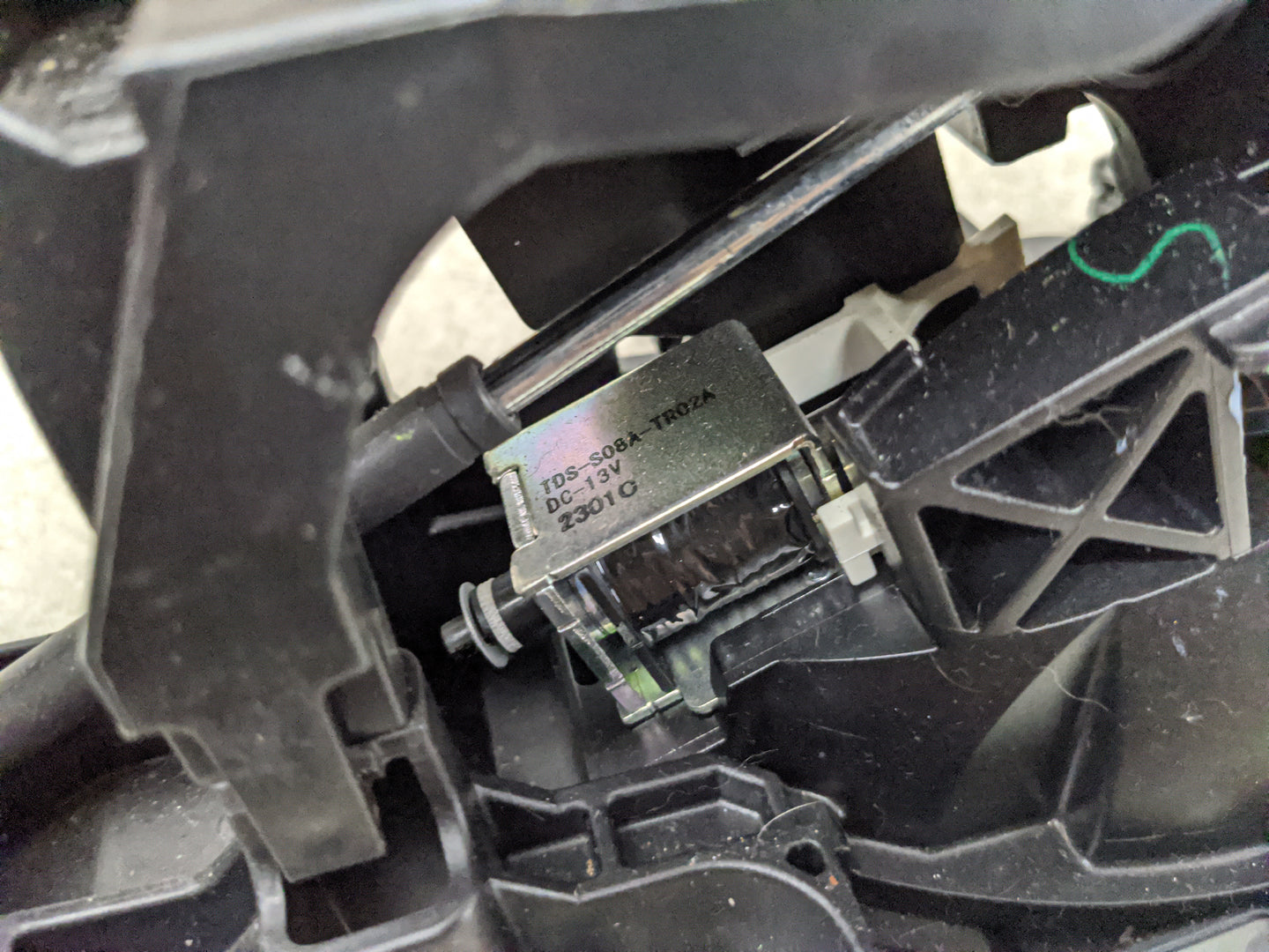 2013 Ford Flex Floor Console Assembly Shifter - Oemusedautoparts1.com