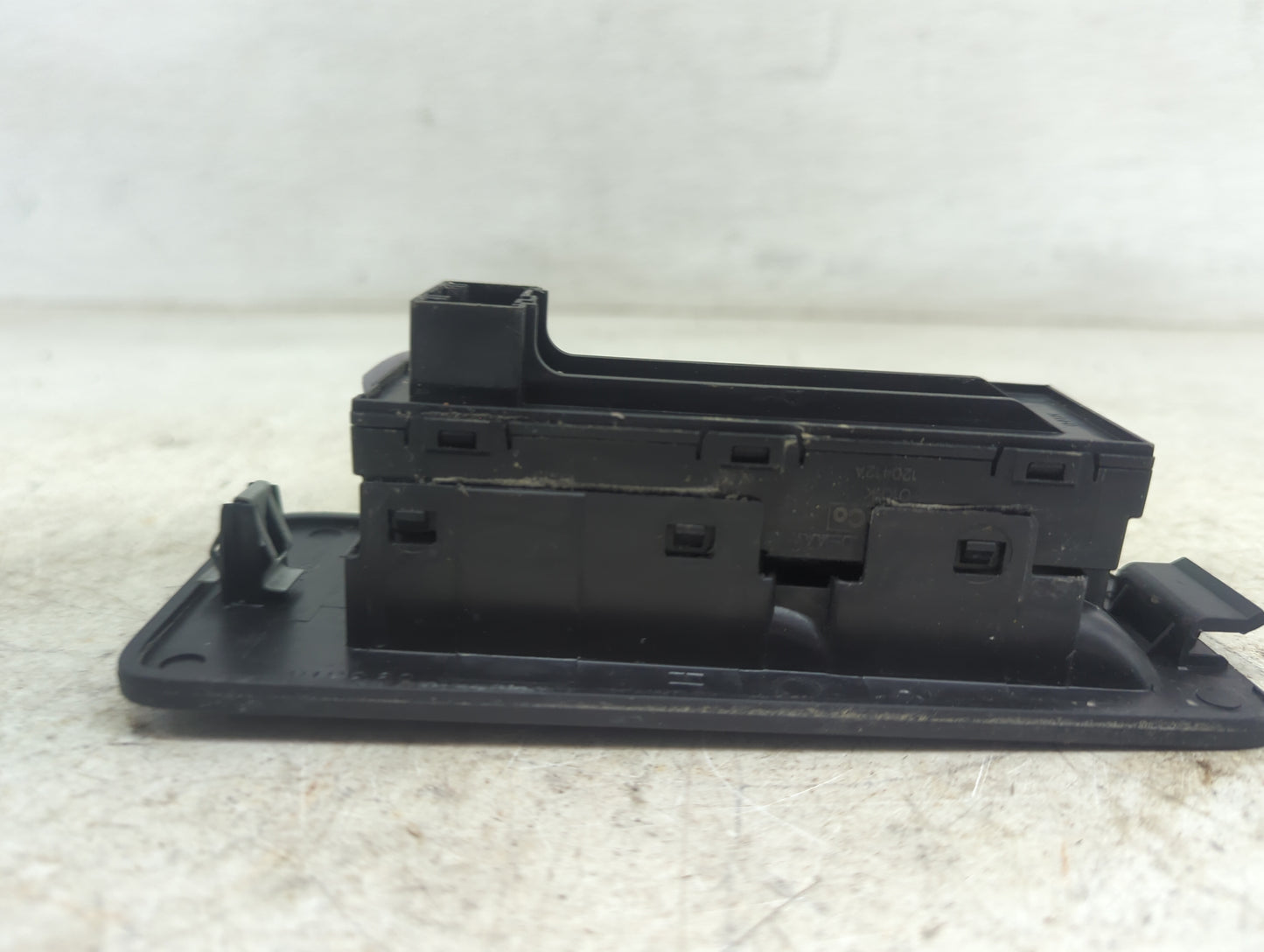 2009-2019 Ford Flex Master Power Window Switch Replacement Driver Side Left Fits OEM Used Auto Parts - Oemusedautoparts1.com