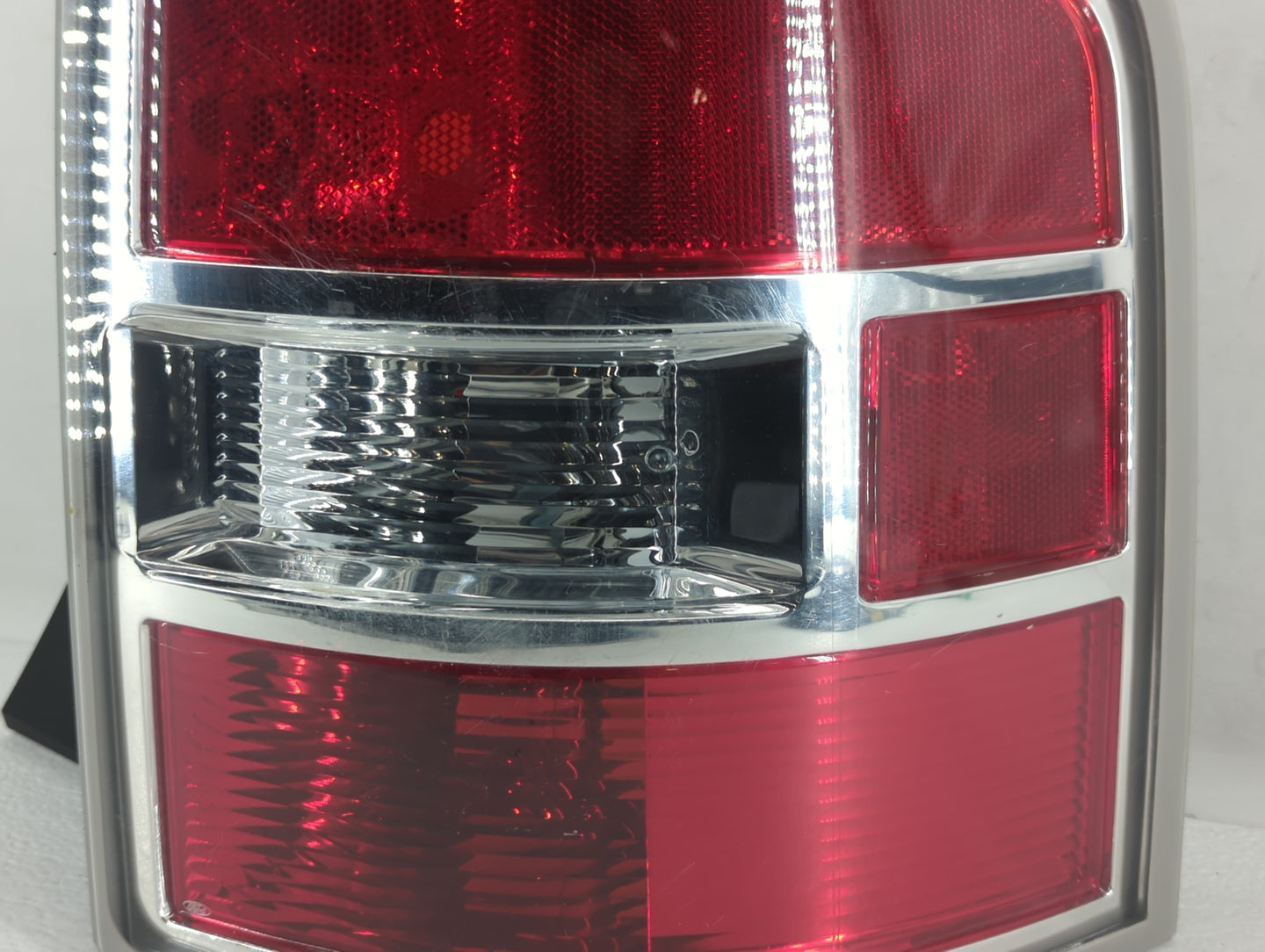 2012-2019 Ford Flex Tail Light Assembly Passenger Right OEM P/N:CA83-13B504-AB Fits Fits 2012 2013 2014 2015 2016 2017 2018 