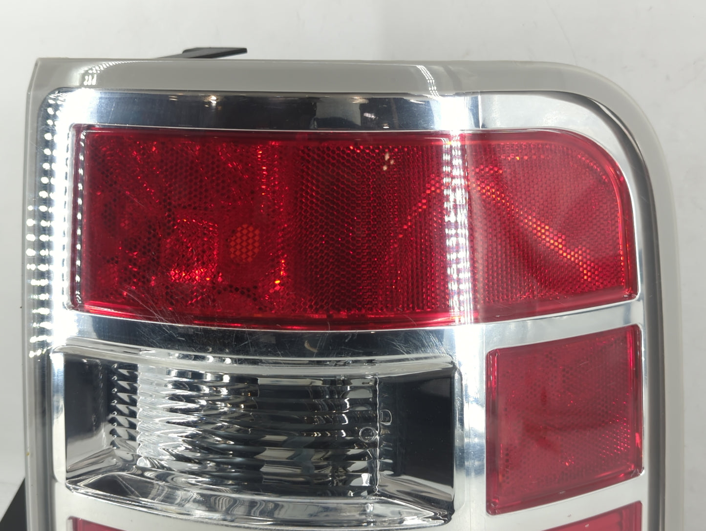 2012-2019 Ford Flex Tail Light Assembly Passenger Right OEM P/N:CA83-13B504-AB Fits Fits 2012 2013 2014 2015 2016 2017 2018 