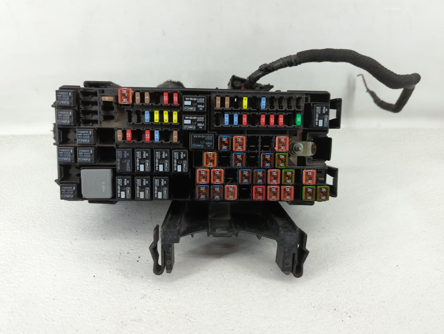 2013-2015 Ford Flex Fusebox Fuse Box Panel Relay Module P/N:DG1T-14A003-BA Fits Fits 2013 2014 2015 OEM Used Auto Parts - Oe