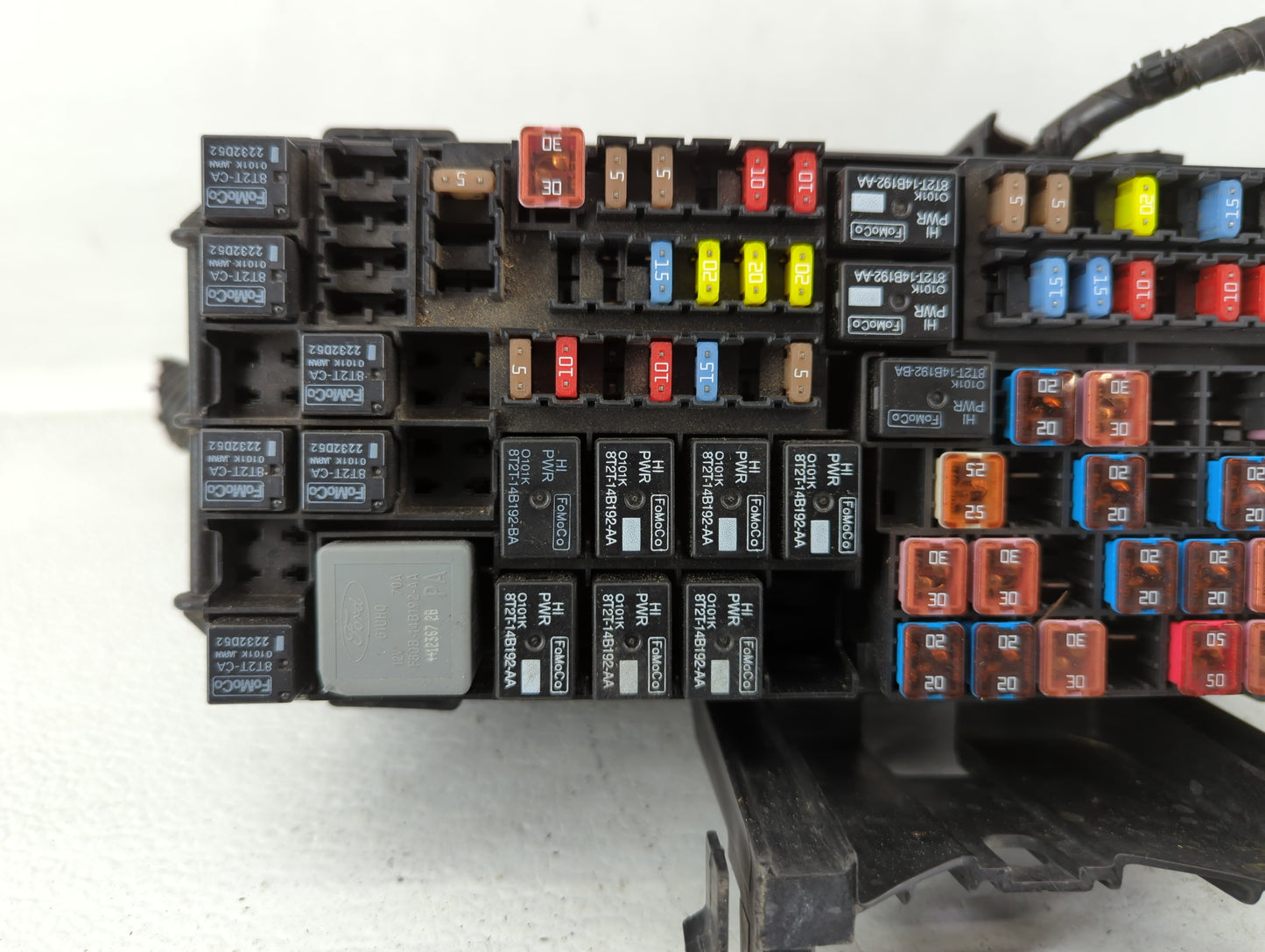 2013-2015 Ford Flex Fusebox Fuse Box Panel Relay Module P/N:DG1T-14A003-BA Fits Fits 2013 2014 2015 OEM Used Auto Parts - Oe