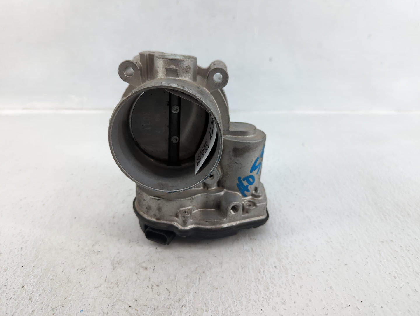 2013-2019 Ford Flex Throttle Body P/N:DA619805879 Fits Fits 2011 2012 2013 2014 2015 2016 2017 2018 2019 OEM Used Auto Parts