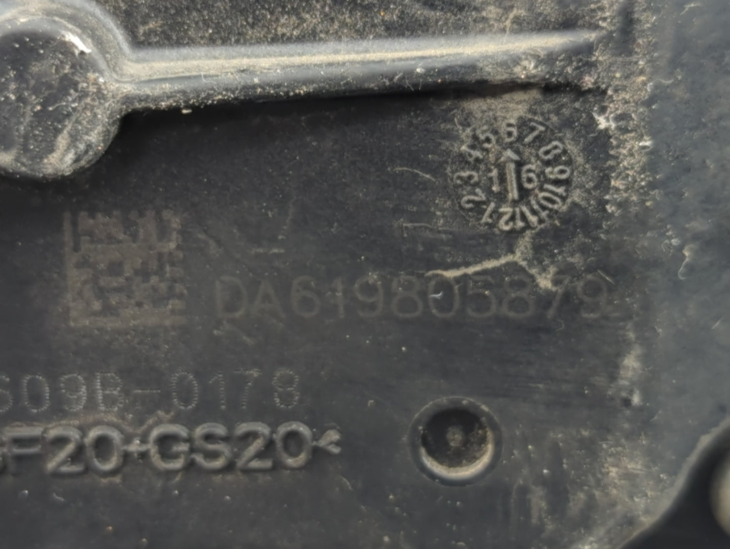 2013-2019 Ford Flex Throttle Body P/N:DA619805879 Fits Fits 2011 2012 2013 2014 2015 2016 2017 2018 2019 OEM Used Auto Parts