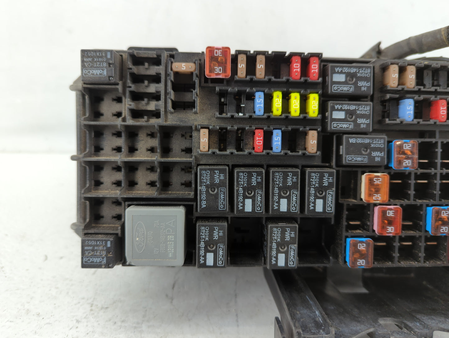2013-2015 Ford Flex Fusebox Fuse Box Panel Relay Module P/N:DG1T-14A003-BA Fits Fits 2013 2014 2015 OEM Used Auto Parts - Oe