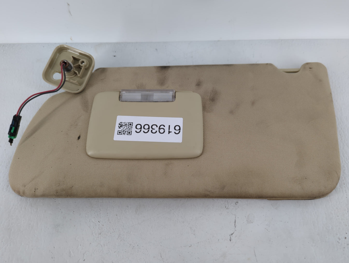 2013-2019 Ford Flex Sun Visor Shade Replacement Driver Left Mirror Fits Fits 2013 2014 2015 2016 2017 2018 2019 OEM Used Aut