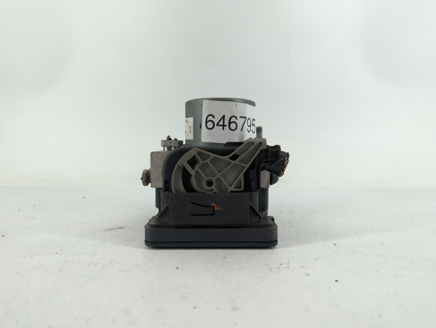 2013-2014 Ford Flex ABS Pump Control Module Replacement P/N:DA83-2C405-A Fits Fits 2013 2014 OEM Used Auto Parts - Oemusedau