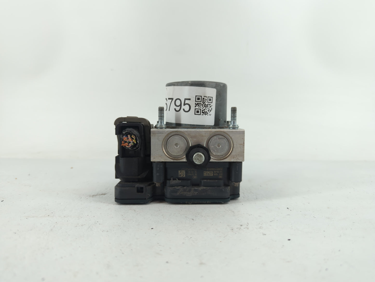 2013-2014 Ford Flex ABS Pump Control Module Replacement P/N:DA83-2C405-A Fits Fits 2013 2014 OEM Used Auto Parts - Oemusedau