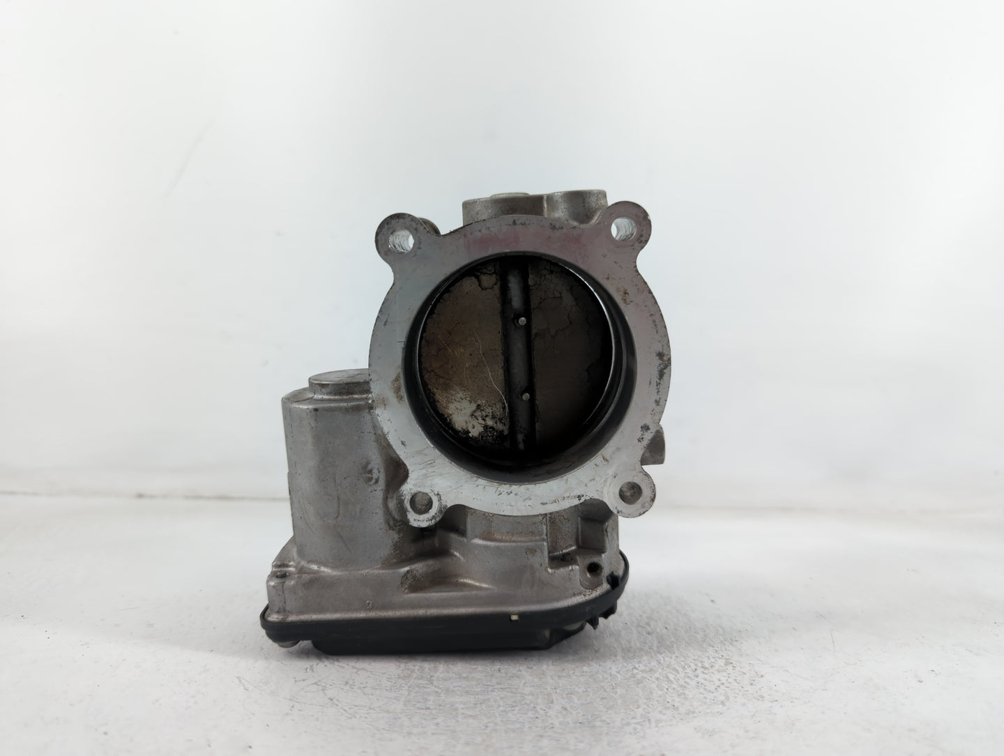 2013-2019 Ford Flex Throttle Body P/N:2J1224A-0606 Fits Fits 2011 2012 2013 2014 2015 2016 2017 2018 2019 OEM Used Auto Part