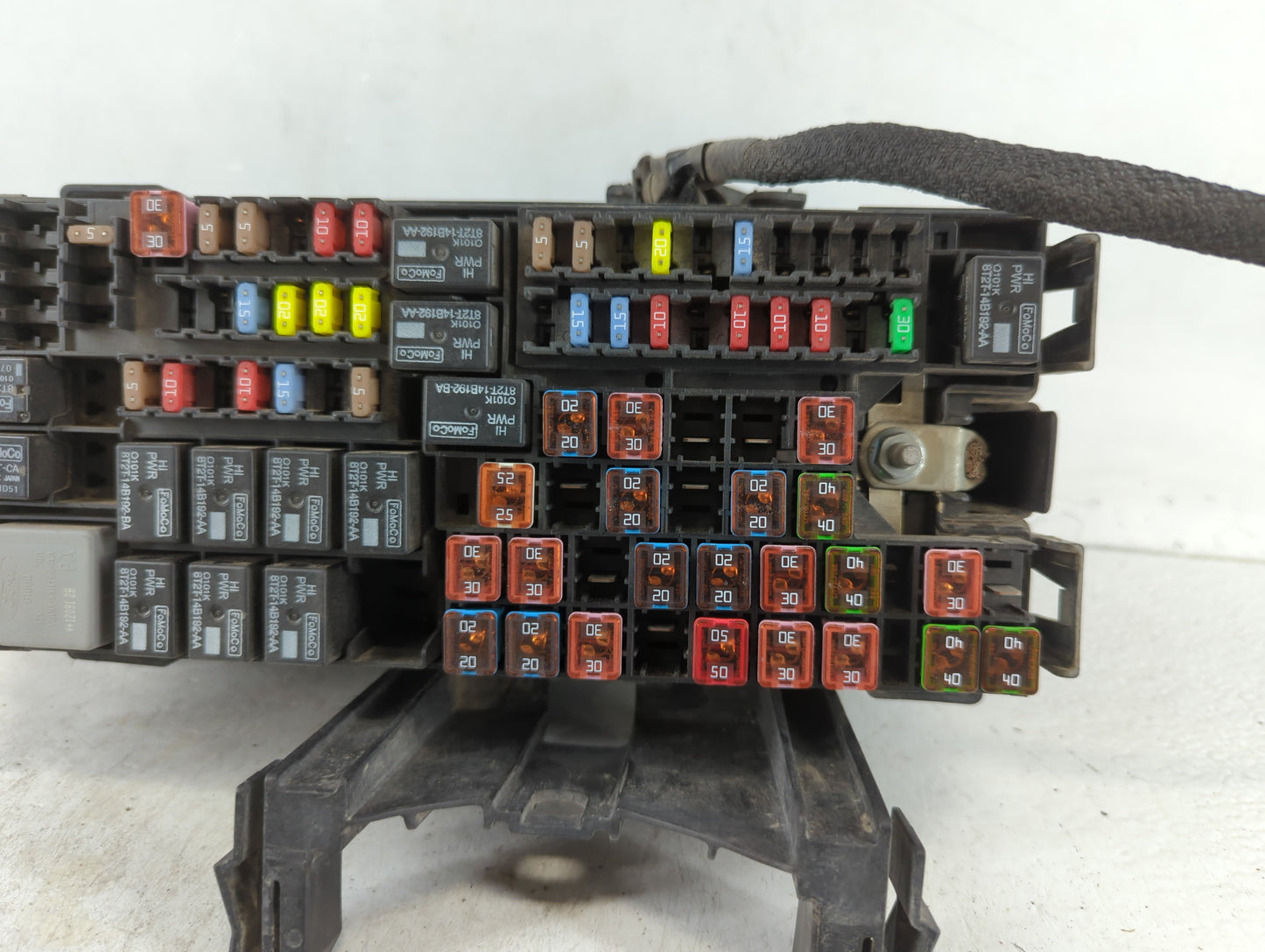 2013-2015 Ford Flex Fusebox Fuse Box Panel Relay Module P/N:DG1T-14A003-BA Fits Fits 2013 2014 2015 OEM Used Auto Parts - Oe