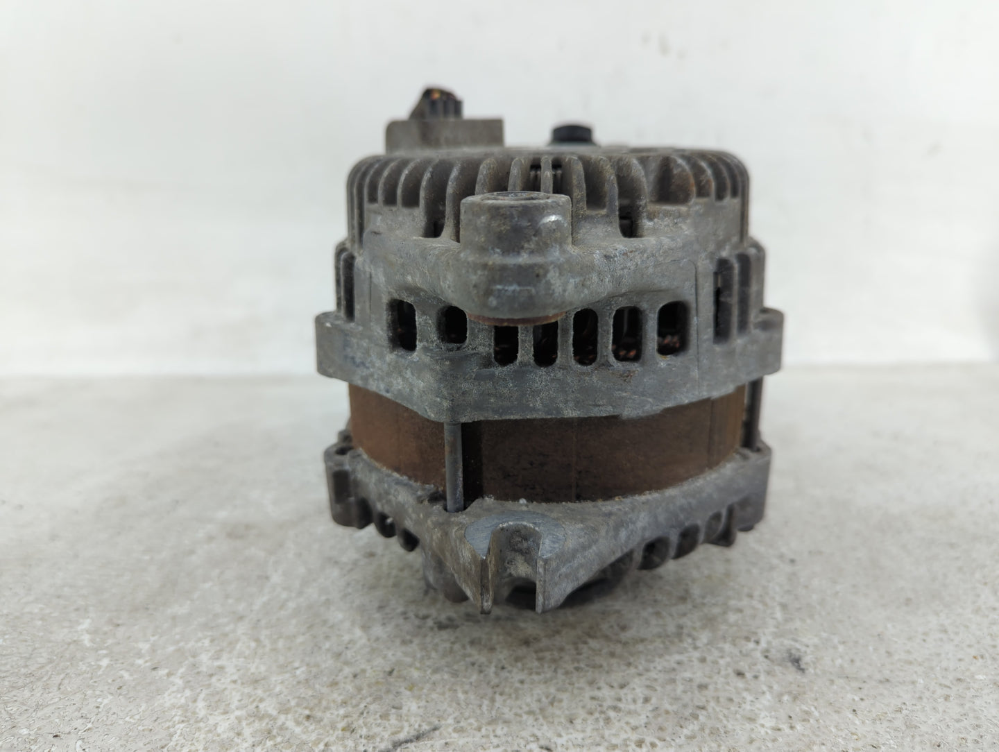 2013 Ford Flex Alternator Replacement Generator Charging Assembly Engine OEM Fits OEM Used Auto Parts - Oemusedautoparts1.co