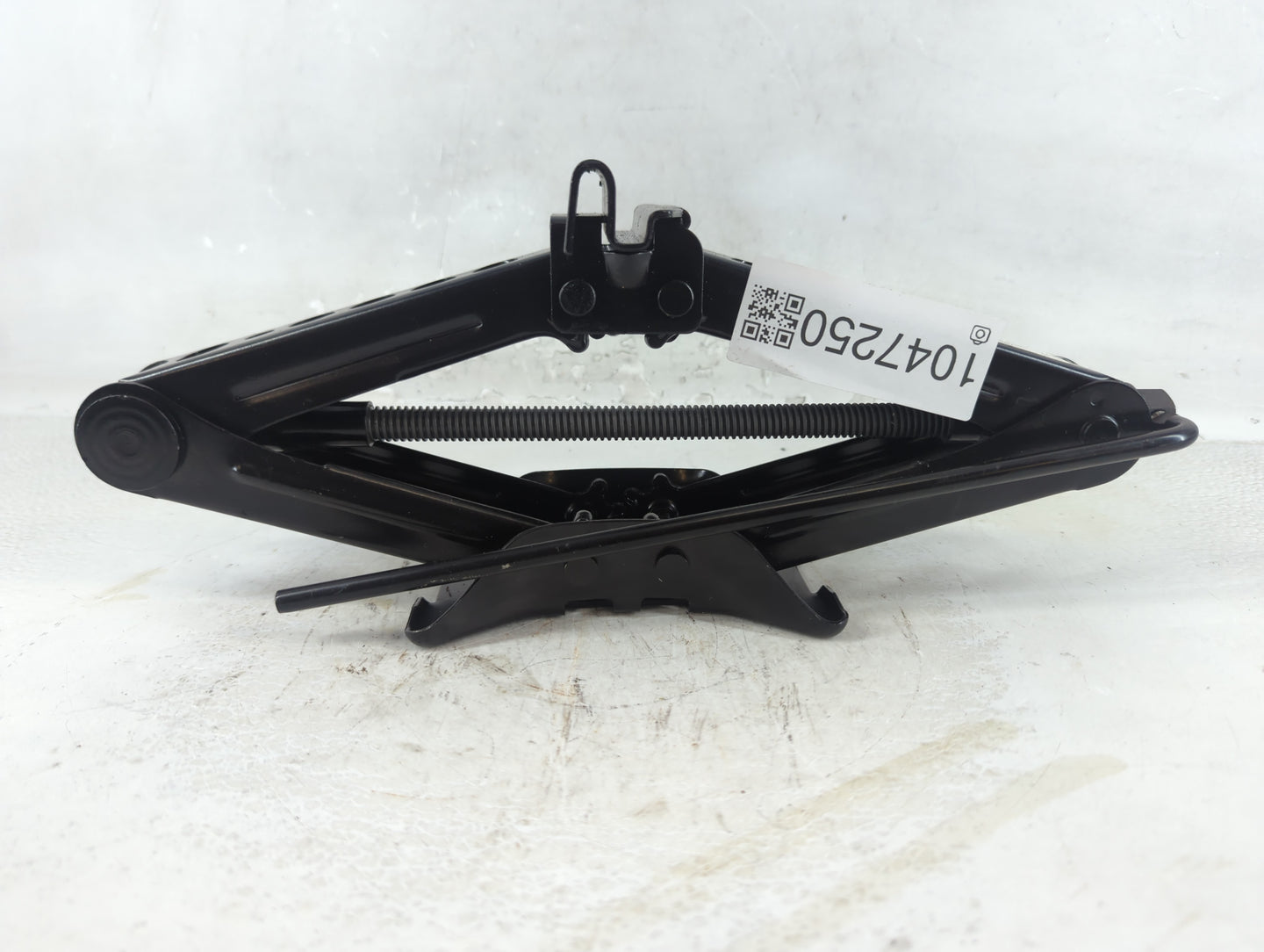 2013 Ford Focus Spare Scissor Car Jack - Oemusedautoparts1.com