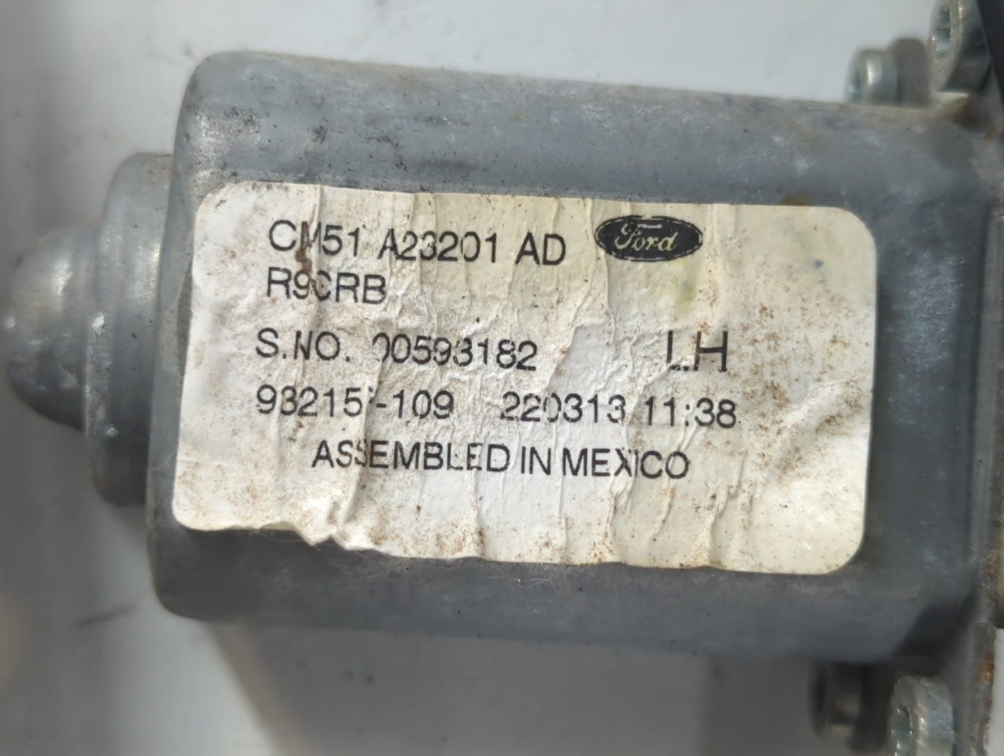2012-2018 Ford Focus Driver Left Front Window Regulator 1047834 - Oemusedautoparts1.com