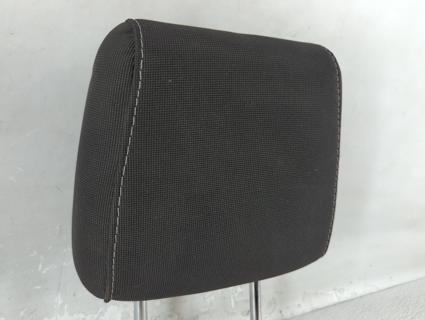 2013-2014 Ford Focus Headrest Head Rest Front Driver Passenger Seat Fits Fits 2013 2014 OEM Used Auto Parts - Oemusedautopar