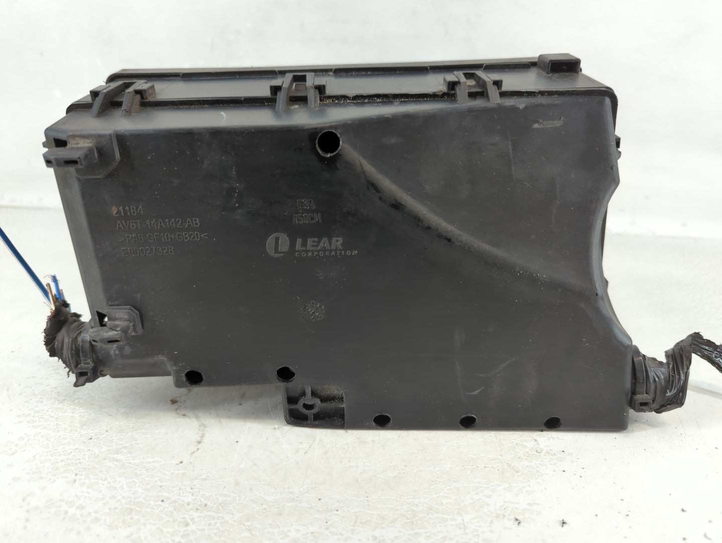 2012-2014 Ford Focus Fusebox Fuse Box Panel Relay Module P/N:5B0Q10107 AV6T-14A067AC Fits Fits 2012 2013 2014 OEM Used Auto 