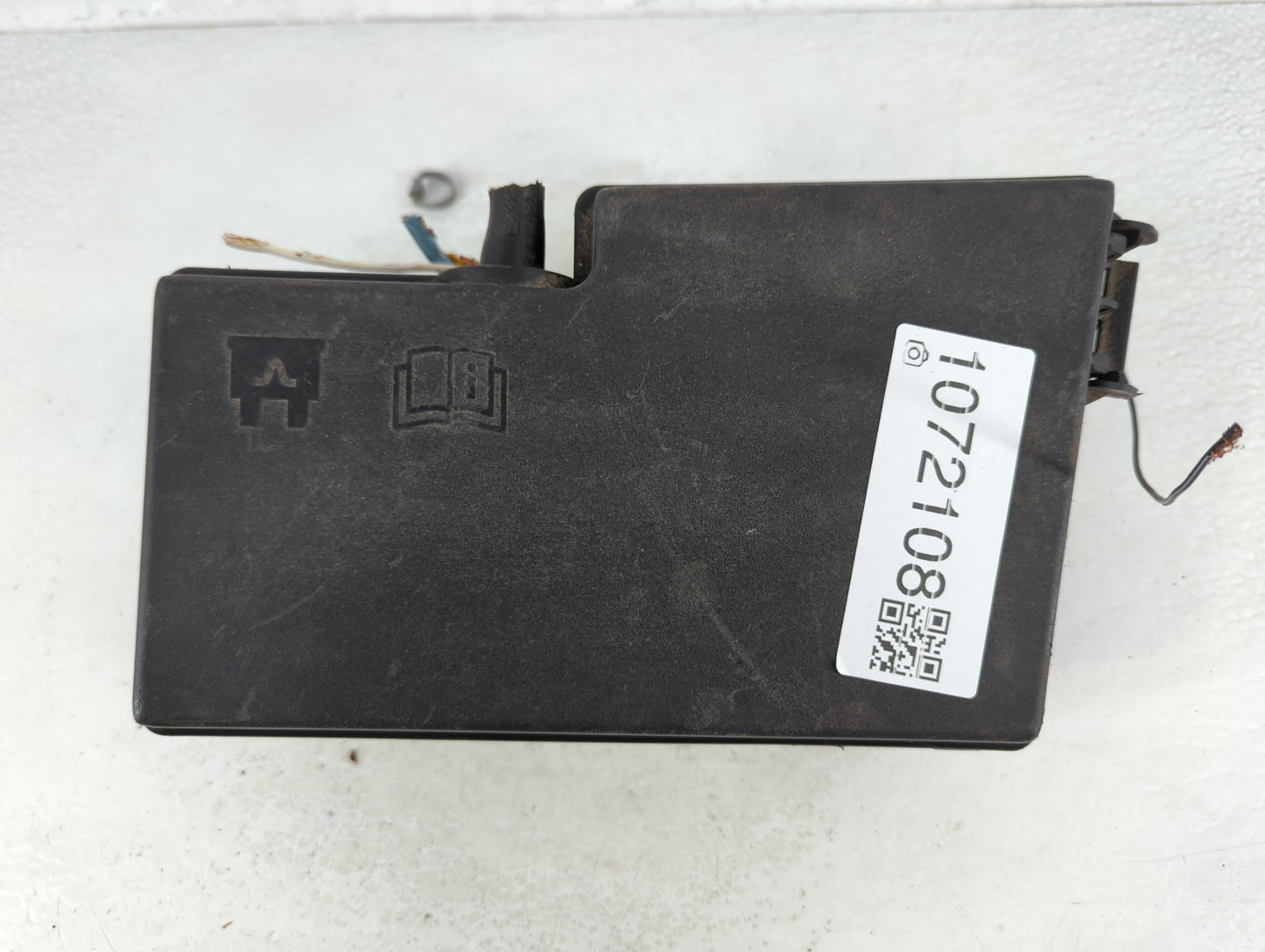 2012-2014 Ford Focus Fusebox Fuse Box Panel Relay Module P/N:AV6T-14A067-AC Fits Fits 2012 2013 2014 OEM Used Auto Parts - O