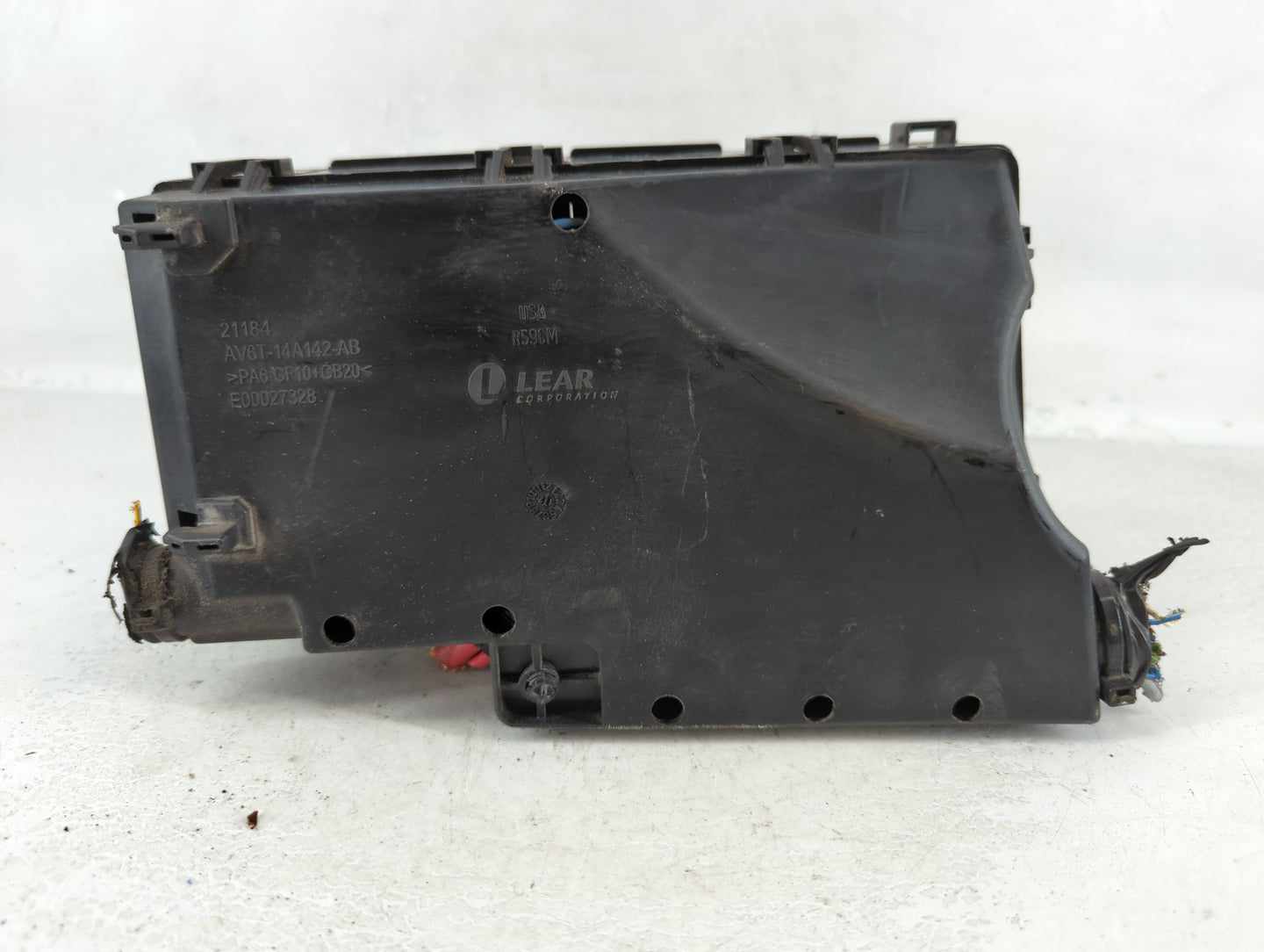 2012-2014 Ford Focus Fusebox Fuse Box Panel Relay Module P/N:AV6T-14A067-AC Fits Fits 2012 2013 2014 OEM Used Auto Parts - O