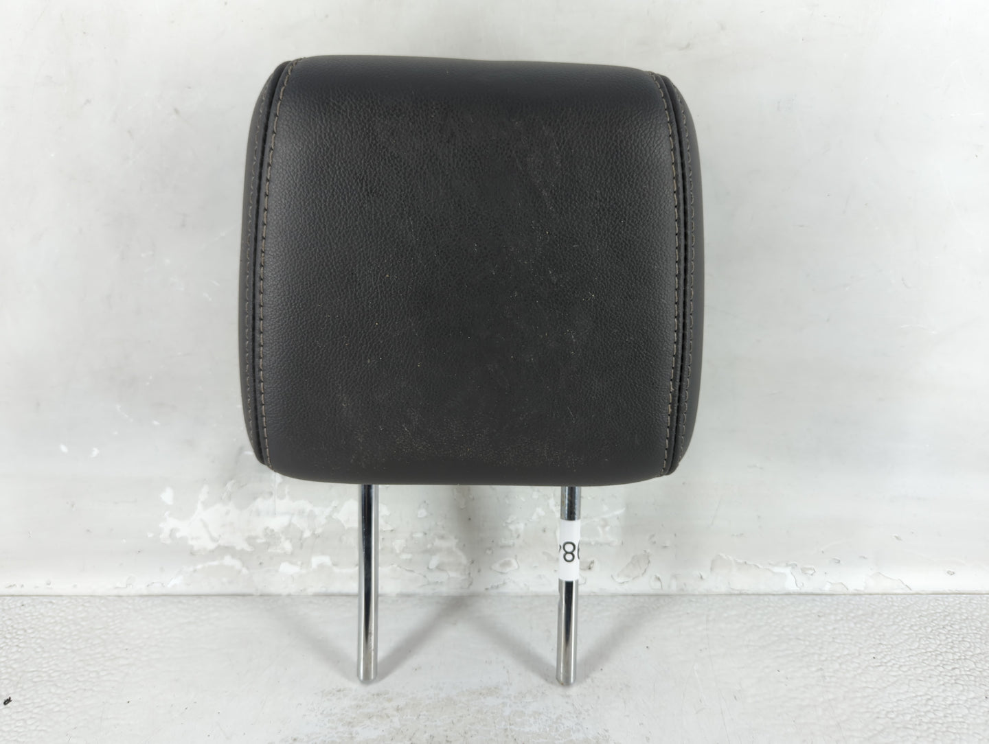 2013-2014 Ford Focus Headrest Head Rest Front Driver Passenger Seat Fits Fits 2013 2014 OEM Used Auto Parts - Oemusedautopar