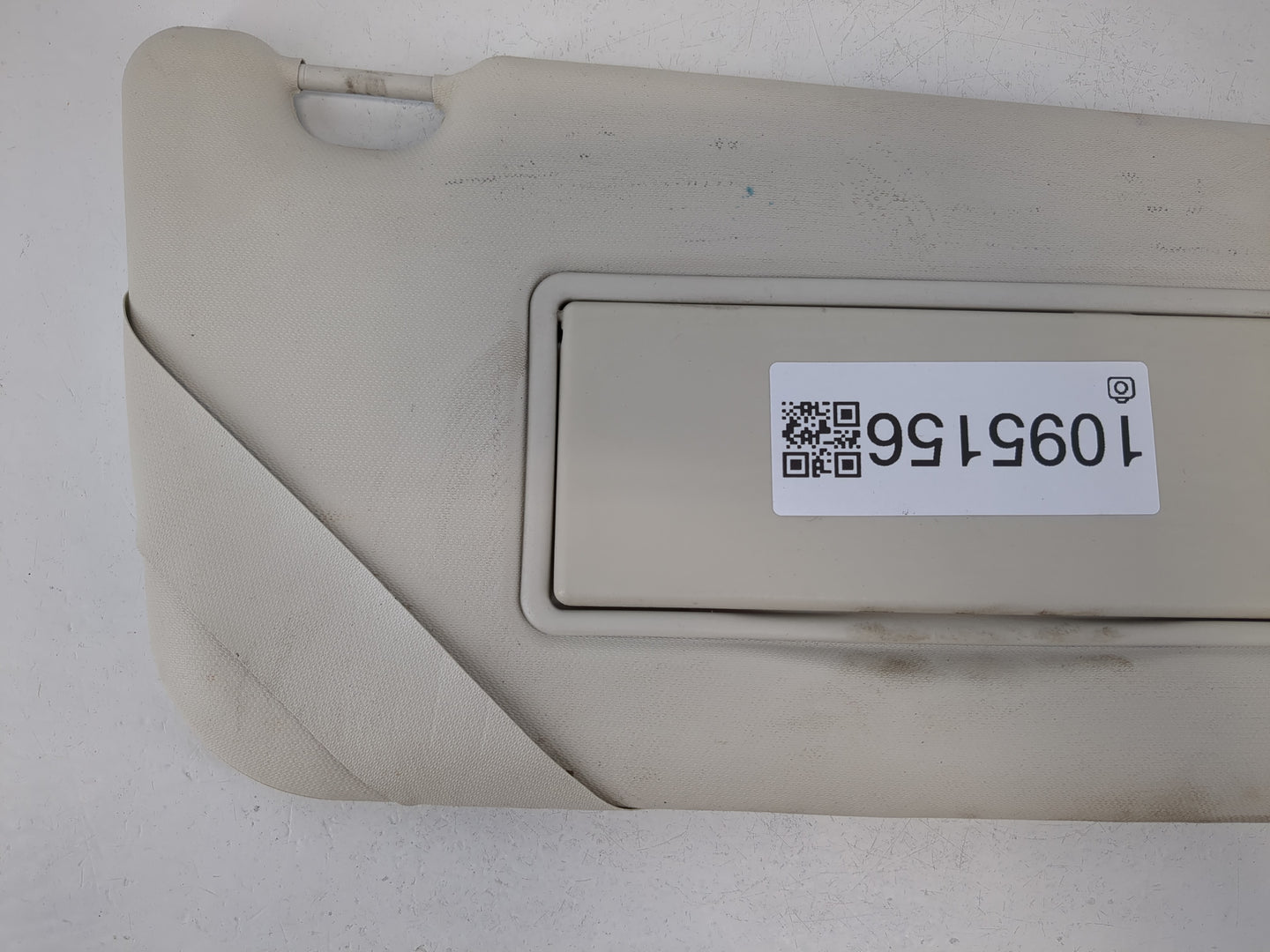 2012-2013 Ford Focus Sun Visor Shade Replacement Passenger Right Mirror Fits Fits 2012 2013 OEM Used Auto Parts - Oemusedaut
