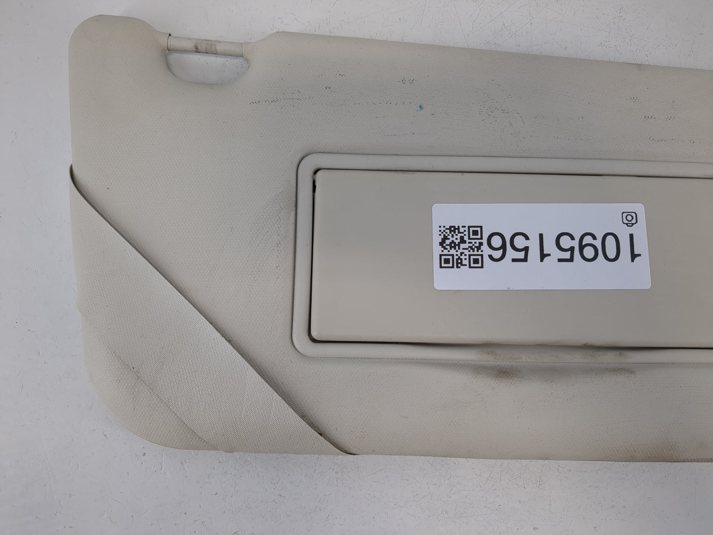2012-2013 Ford Focus Sun Visor Shade Replacement Passenger Right Mirror Fits Fits 2012 2013 OEM Used Auto Parts - Oemusedaut