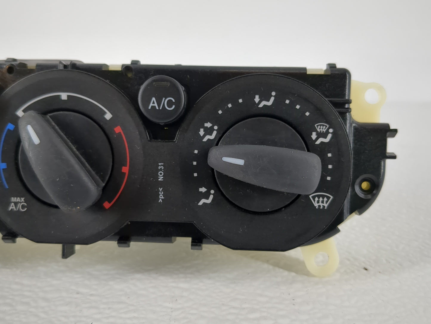 2013-2014 Ford Focus Climate Control Module Temperature AC/Heater Replacement P/N:CM5T-19980-AE Fits Fits 2013 2014 OEM Used
