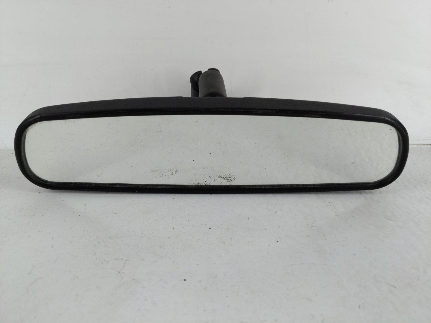 2012-2018 Ford Focus Interior Rear View Mirror Replacement OEM P/N:E8011681 Fits Fits 2012 2013 2014 2015 2016 2017 2018 OEM