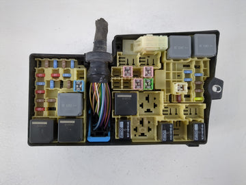 2012-2014 Ford Focus Fusebox Fuse Box Panel Relay Module P/N:AV6T-14A067-AC Fits Fits 2012 2013 2014 OEM Used Auto Parts