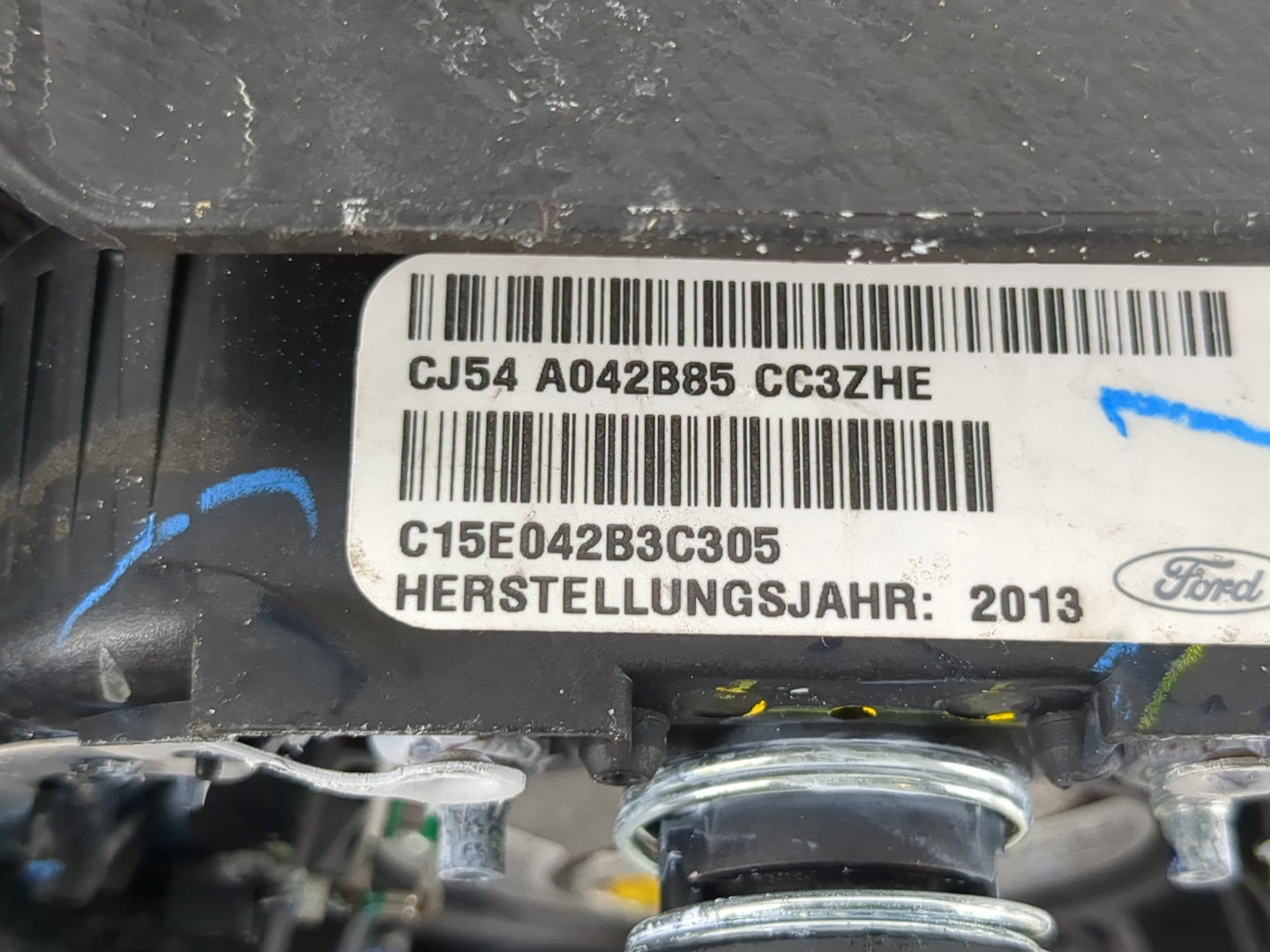 2012-2014 Ford Focus Air Bag Driver Left Steering Wheel Mounted P/N:CJ54 A042B85 CC3 Fits Fits 2012 2013 2014 OEM Used Auto 
