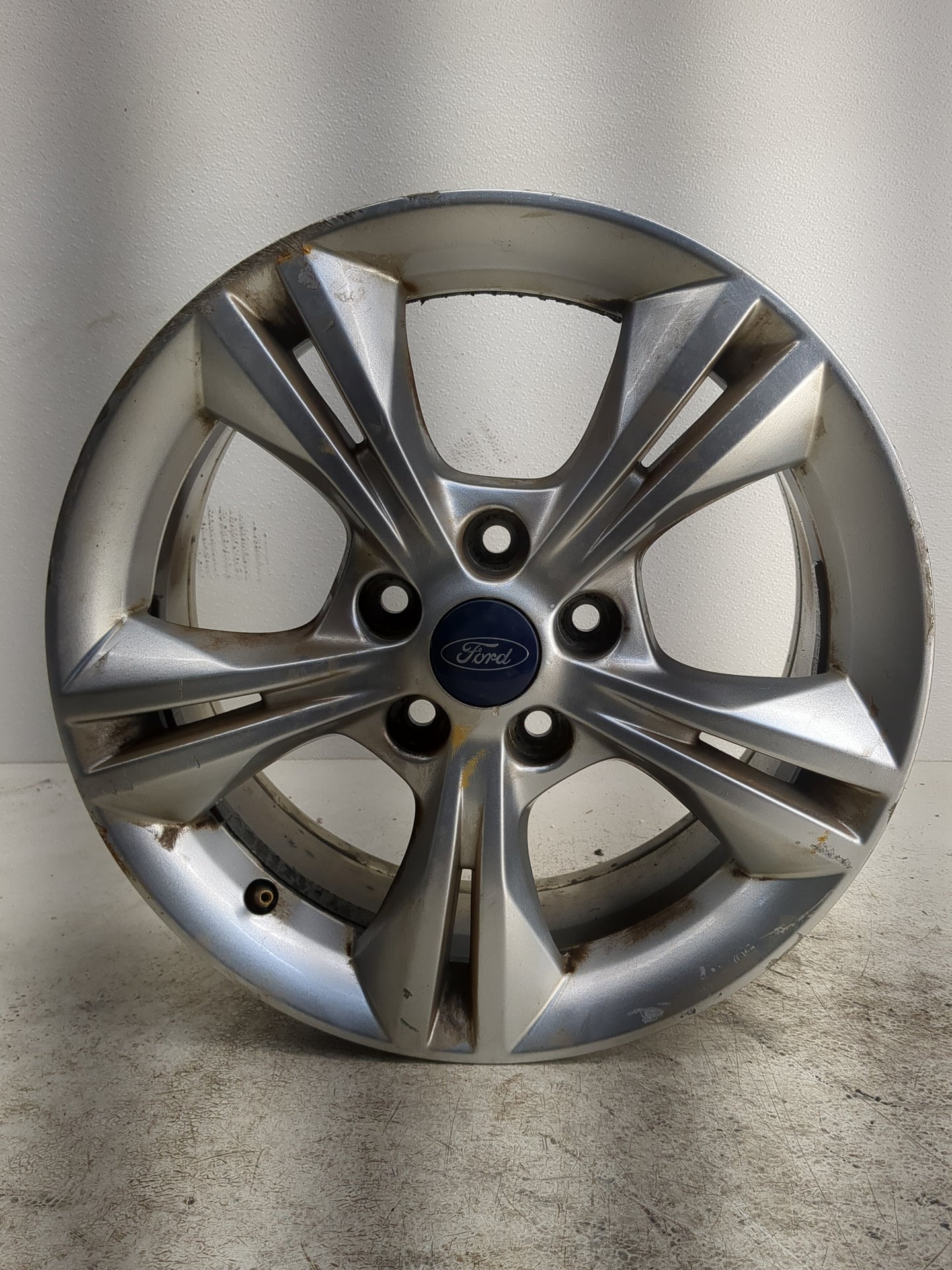 2012-2014 Ford Focus Oem Wheel Rim - Oemusedautoparts1.com