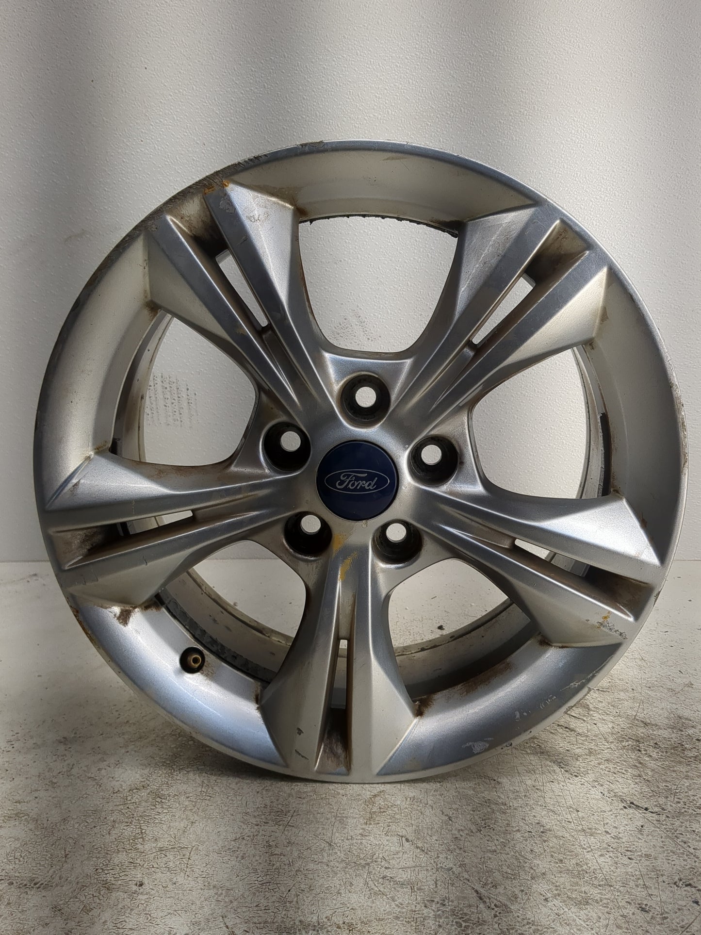 2012-2014 Ford Focus Oem Wheel Rim - Oemusedautoparts1.com