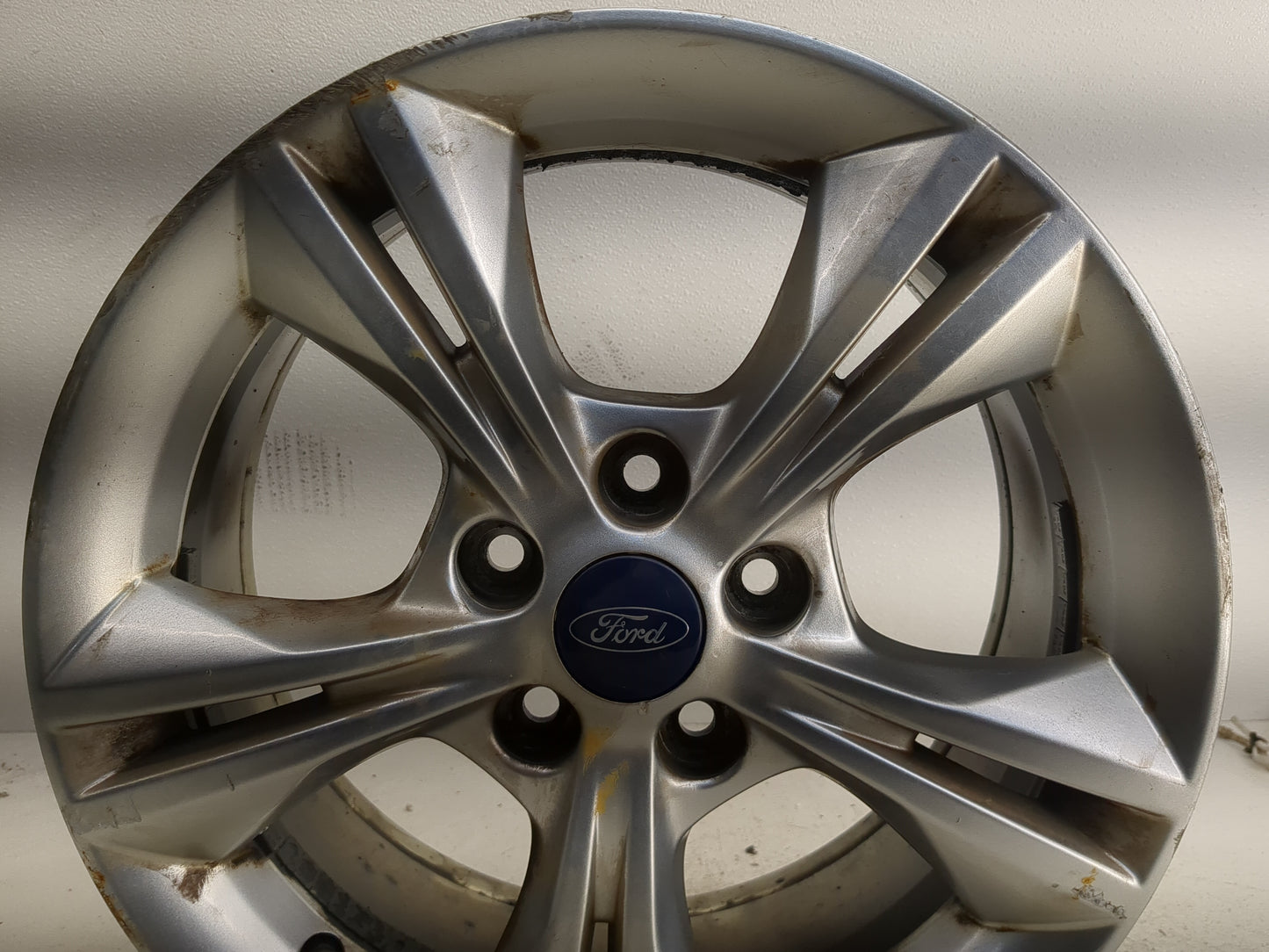 2012-2014 Ford Focus Oem Wheel Rim - Oemusedautoparts1.com