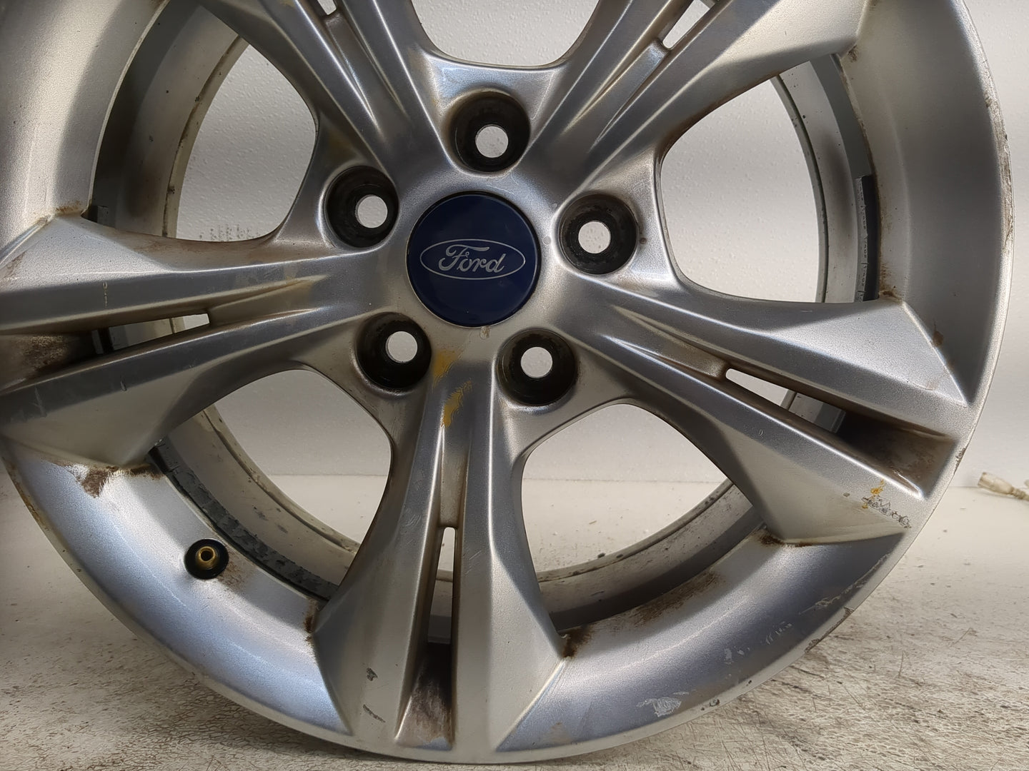 2012-2014 Ford Focus Oem Wheel Rim - Oemusedautoparts1.com